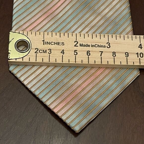 Earvin Magic Johnson Signature Blue Pink Hand Made 100% Silk Made In China - Picture 4 of 9